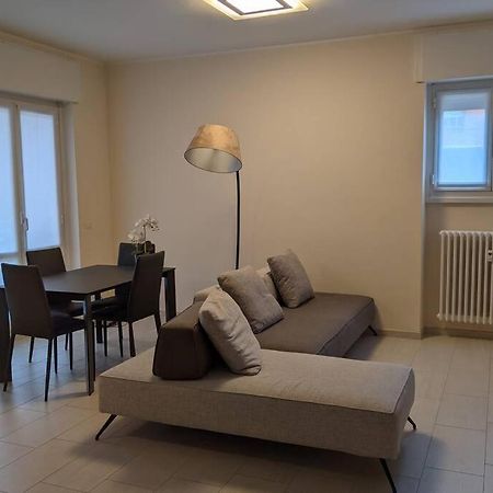 Modern Apartment - Como Centro โกโม ภายนอก รูปภาพ