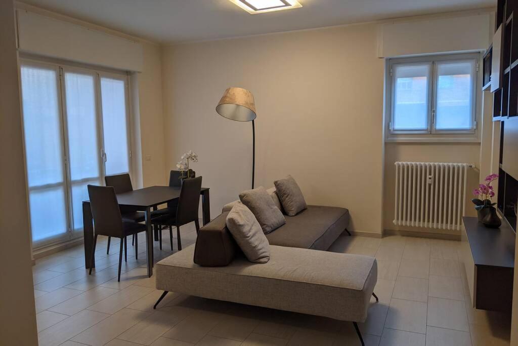 Modern Apartment - Como Centro โกโม ภายนอก รูปภาพ
